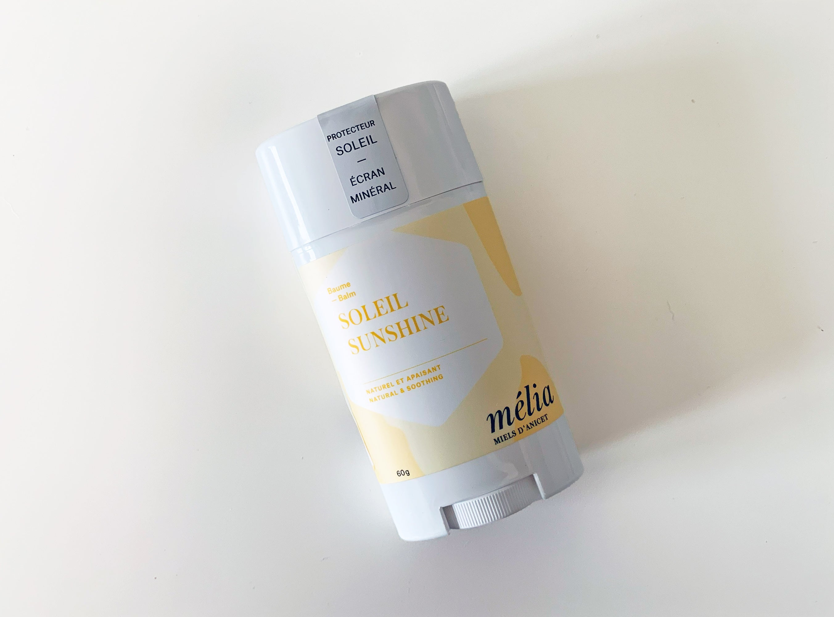 Protecteur solaire minéral