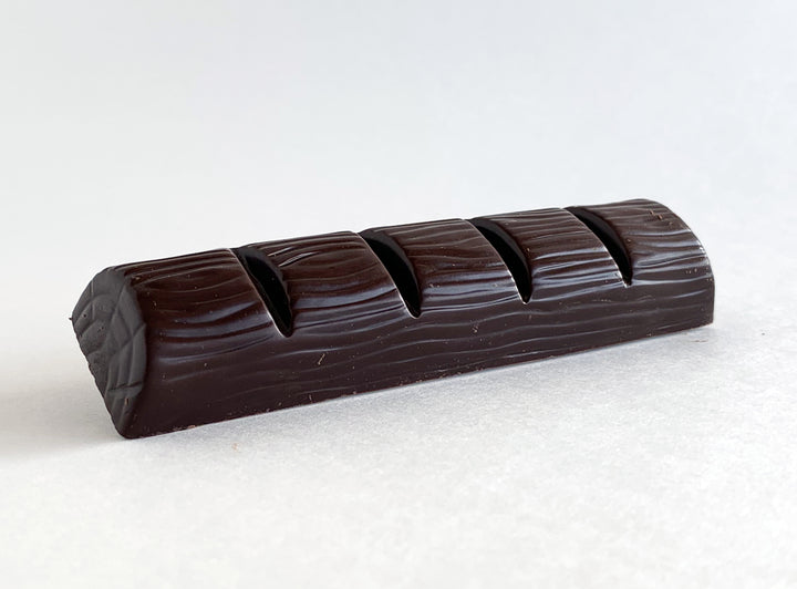 Chocolat noir aux canneberges