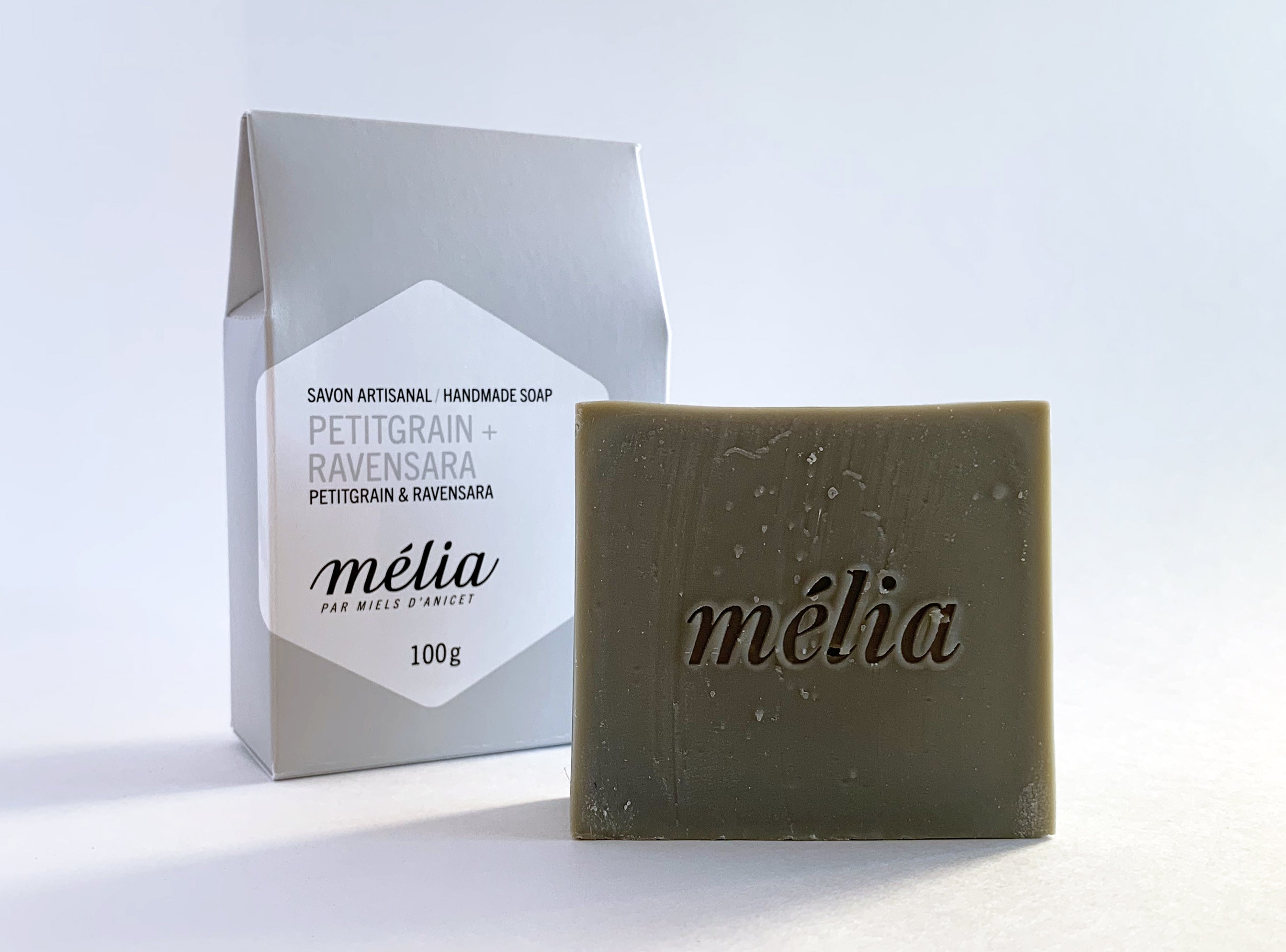 Savon petitgrain et ravensara